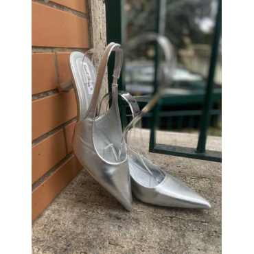Decolletè  Chanel  In Ecopelle  Tacco 4 Cm Cinturino Con Elastic