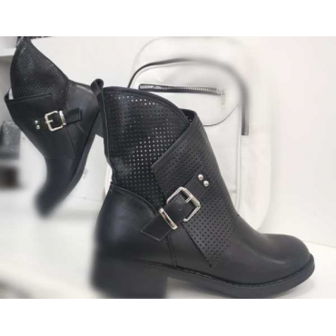 Stivaletto Texano Estivo In Ecopelle Traforato  Con  Cinturino L