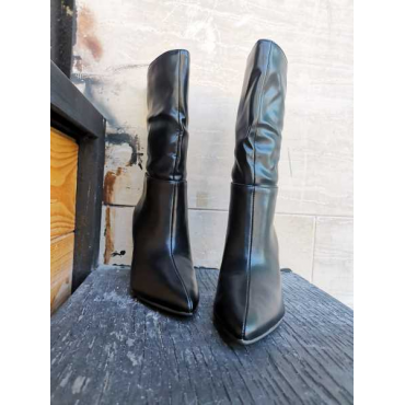 Stivaletto In Ecopelle Champagne Effetto Satinato Con Tacco A Ro