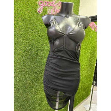 Vestito Sexy Con Bredella E Pelle  Con Velo