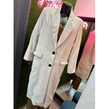 Cappotto In Velluto Con Bottoni