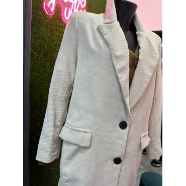 Cappotto In Velluto Con Bottoni