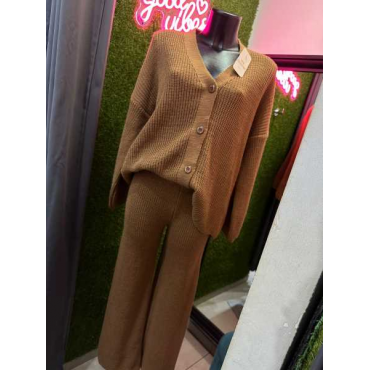 Coordinato Bottone In Lana 