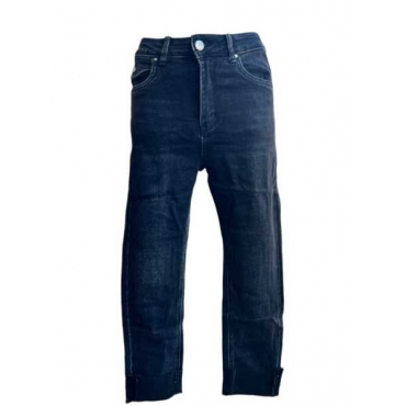 Jeans Con Taschino A Bottone E Pieghe 