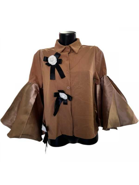Camicia Con Maniche A Volà Con Spilla Camelia 