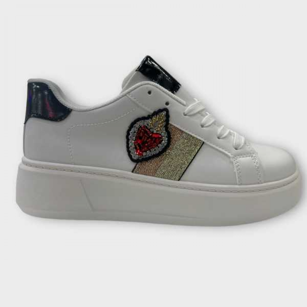 Sneakers Con Cuore Brillantinato 