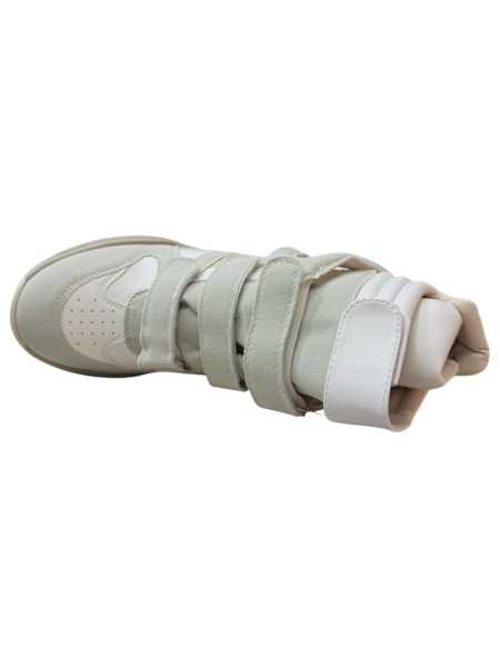 Scarpa Con Zeppa Interna E Strappi 