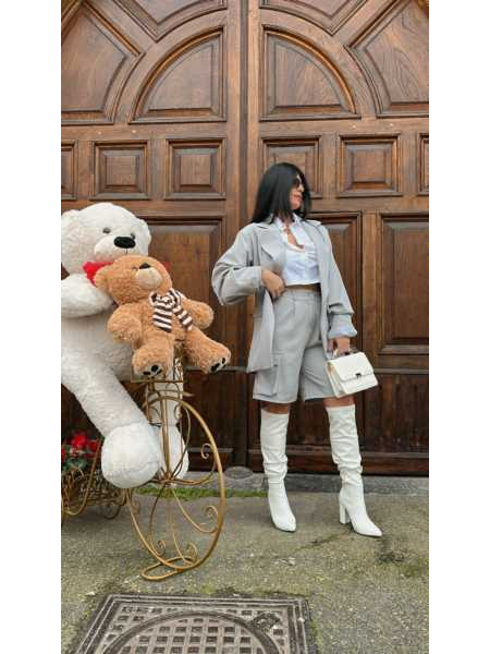 Tailleur Gessato Con Bermuda 