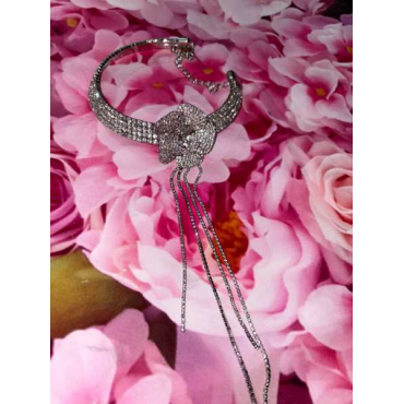 Collana Con Fiore 