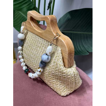 Borsa In Paglia Con Catena Di Perle In Legno Con Chiusura A Baci