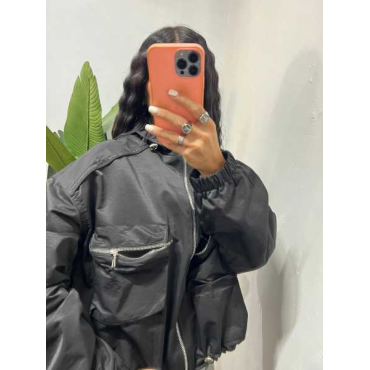 Giacca A Bomber Cropped Con Due Tasche Frontali