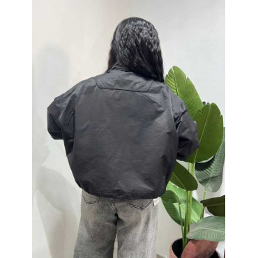 Giacca A Bomber Cropped Con Due Tasche Frontali