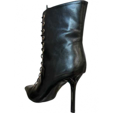 Stivaletto Con Lacci Anteriori