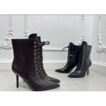 Stivaletto Con Lacci Anteriori