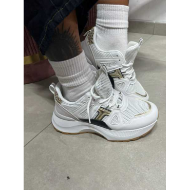 Sneakers Dettagli Oro