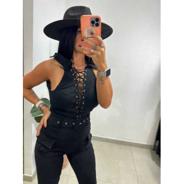 Tuta Con Tasche E Stringhe 