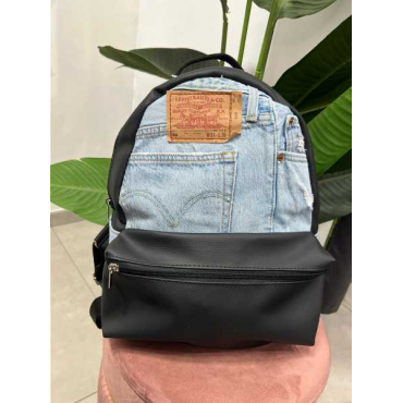 Zaino Levis