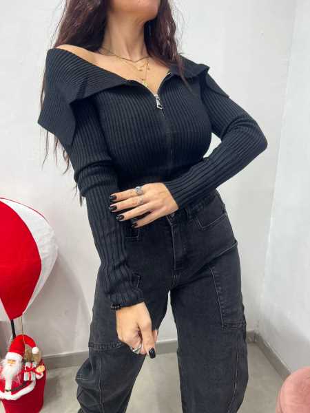 Maglia Con Zip Scollo A Barca