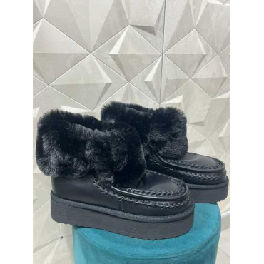 Stivaletti Con Pelliccia 