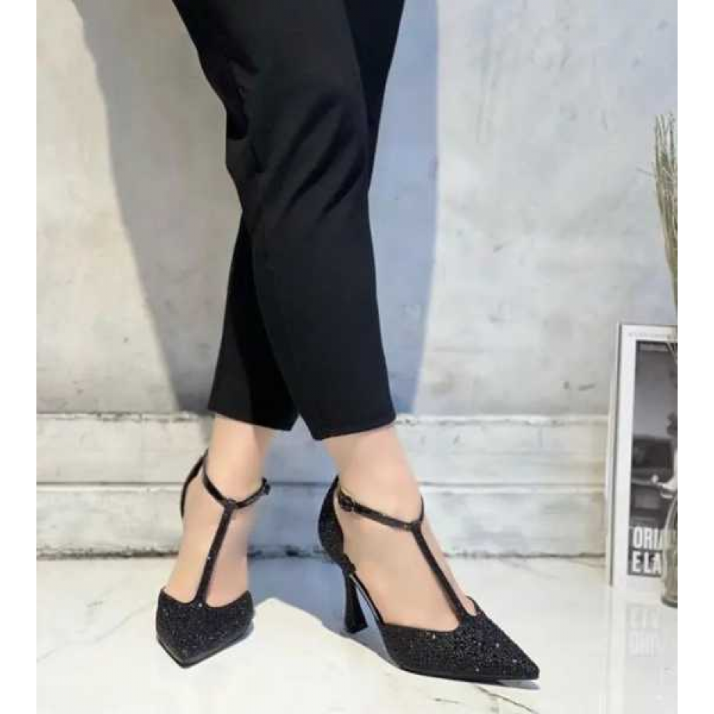 Décolleté Con Cinturino A T