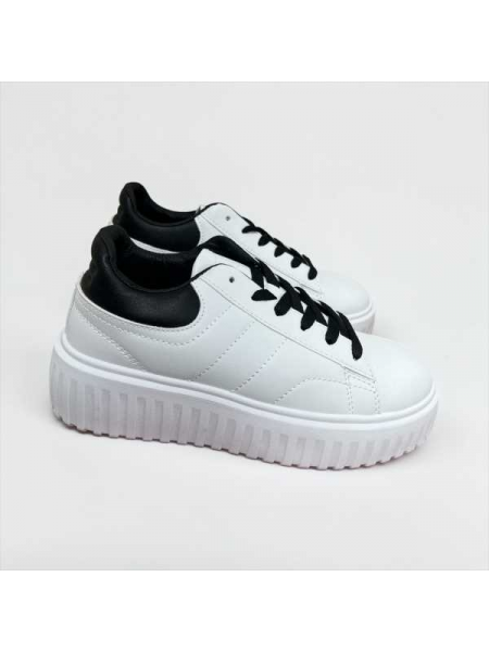 Sneaker Con Zeppa