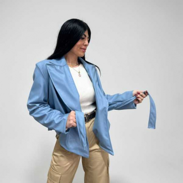 Giubbino  In Pelle Crop Con Fusciacca E Spalline Ampie Imbottite