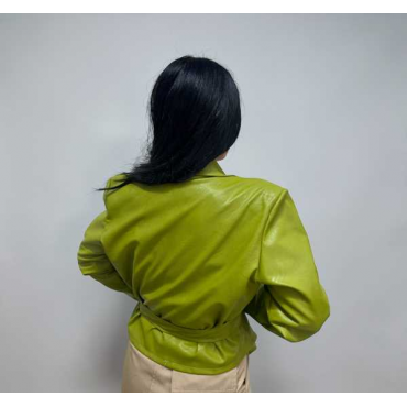 Giubbino  In Pelle Crop Con Fusciacca E Spalline Ampie Imbottite