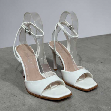  Sandali Con Tacco E Cinturino Alla Caviglia