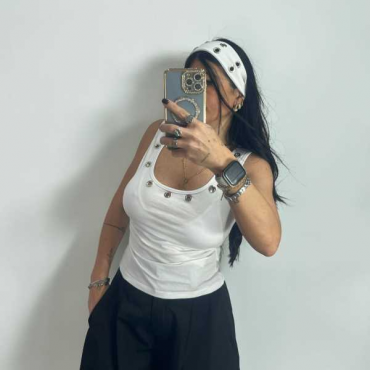 Top Con Borchie E Fascia 
