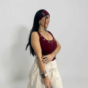 Top Con Borchie E Fascia 