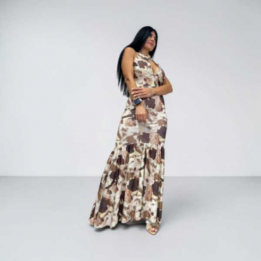 Abito Lungo Satinato Con Scollo All'americana E Cut-Out