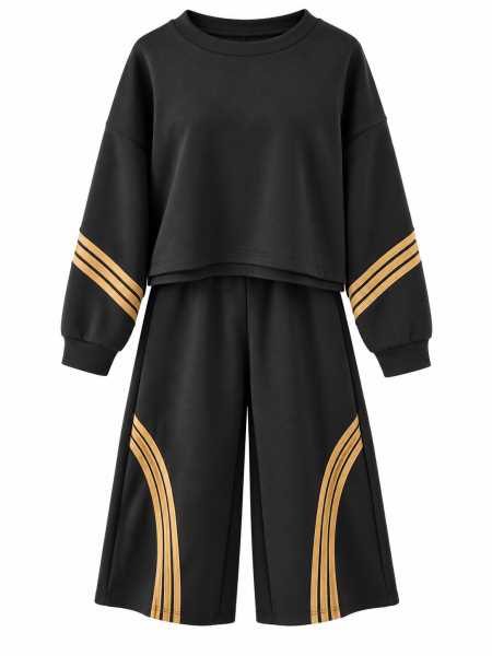 Coordinato Sporty Chic Con Pantalone Ampio